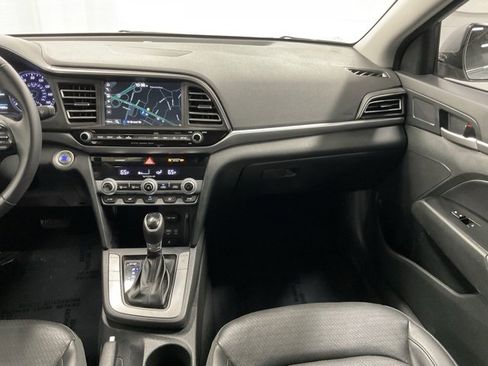 Used 2020 Hyundai Elantra Limited w/ Ultimate Package 03 image 15