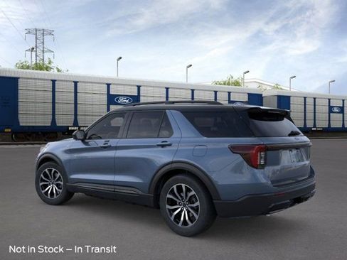 New 2026 Ford Explorer ST-Line RWD image 4