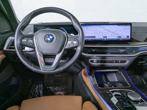 Certified 2024 BMW X5 xDrive40i w/ Premium Package image 19