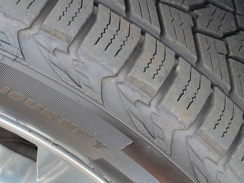 Used 2021 GMC Yukon Denali AWD/4WD image 11