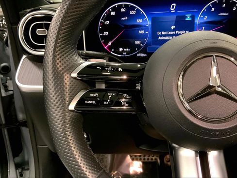 Used 2025 Mercedes-Benz C 300 Sedan image 22