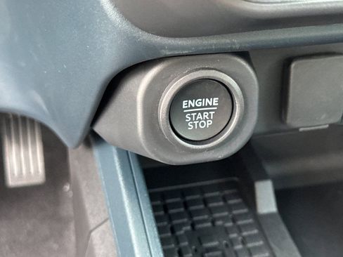 New 2025 Ford Maverick Lariat w/ Black Appearance Package image 23