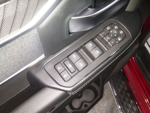 New 2026 RAM 2500 Big Horn AWD/4WD image 19