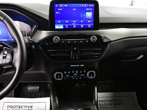 Used 2024 Ford Escape Active AWD/4WD image 28