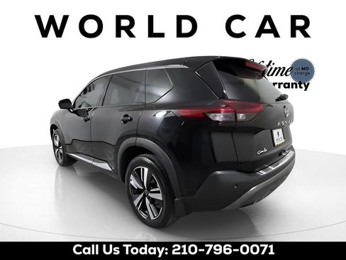 Used 2023 Nissan Rogue SL w/ SL Premium Package image 18