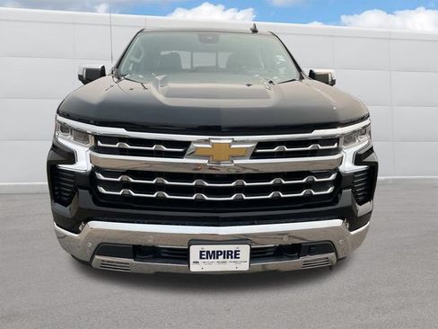 Used 2023 Chevrolet Silverado 1500 LTZ w/ Technology Package AWD/4WD image 12