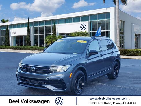Used 2024 Volkswagen Tiguan SE R-Line FWD image 1