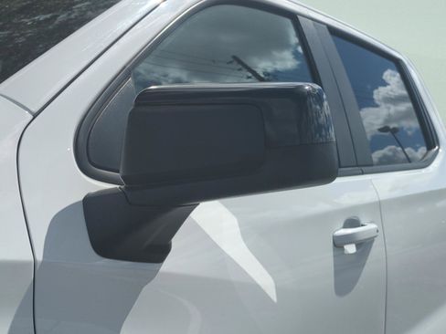 Used 2023 Chevrolet Silverado 1500 RST image 11