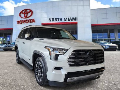 Used 2024 Toyota Sequoia Limited AWD/4WD image 1