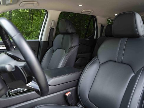 Used 2023 Honda Pilot EX-L image 17