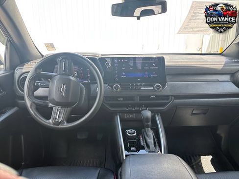 Used 2023 Chevrolet Colorado Trail Boss w/ Technology Package AWD/4WD image 12
