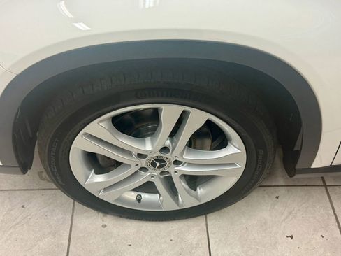 Used 2018 Mercedes-Benz GLA 250 GLA 250 4MATIC Sport Utility 4 w/ Multimedia Package image 32