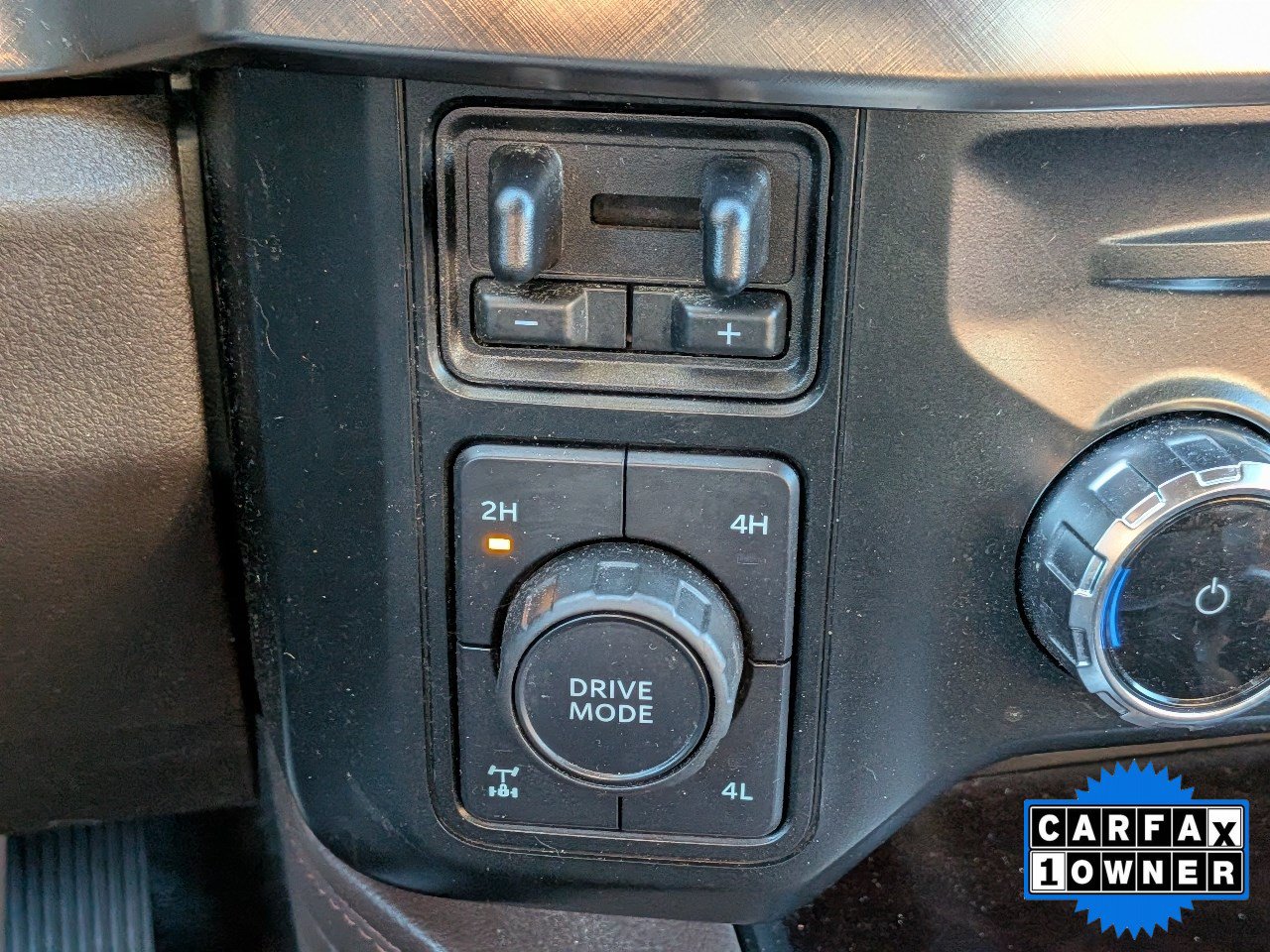 Used 2023 Ford F350 King Ranch w/ FX4 Off-Road Package AWD/4WD image 26