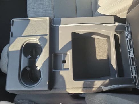 Used 2022 Ford F150 XLT w/ XTR Package image 16