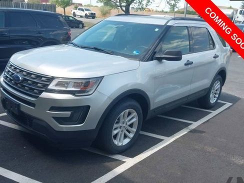 Used 2017 Ford Explorer 4WD image 1