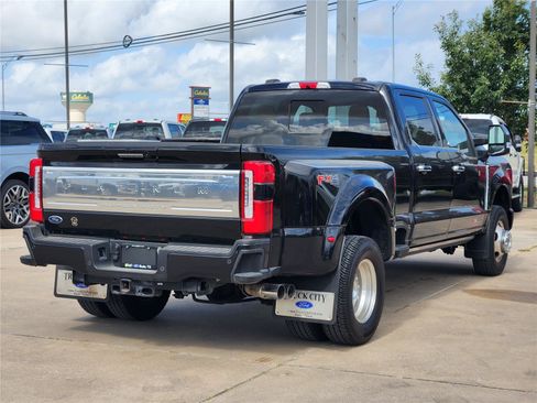 Certified 2024 Ford F350 Platinum AWD/4WD image 5