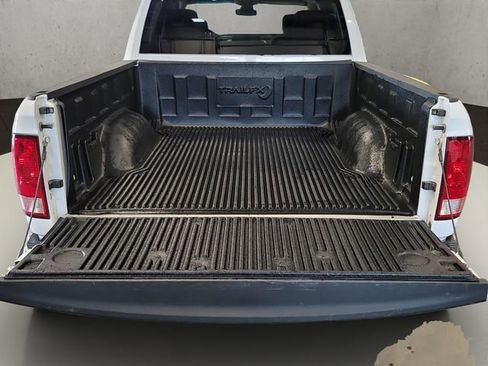 Used 2023 RAM 1500 Classic SLT w/ Protection Group AWD/4WD image 7