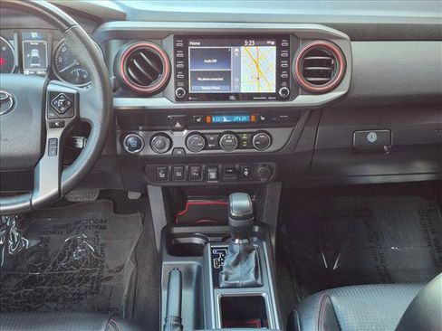Used 2023 Toyota Tacoma TRD Pro AWD/4WD image 15