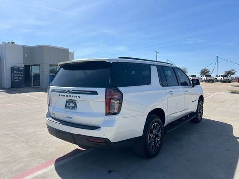 Used 2024 Chevrolet Suburban Z71 w/ Luxury Package image 5