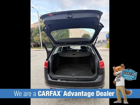 Used 2017 Volkswagen Golf Alltrack S AWD/4WD image 13