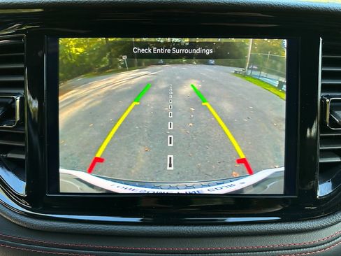 Used 2024 Dodge Durango GT image 21