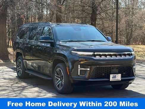 New 2026 Jeep Grand Wagoneer L 4WD image 1