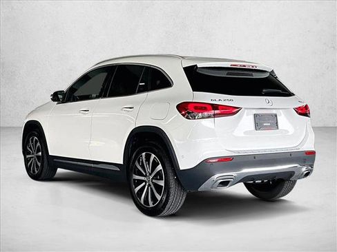 Certified 2023 Mercedes-Benz GLA 250 4MATIC image 13