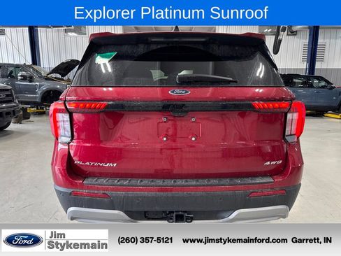 Used 2026 Ford Explorer Platinum AWD/4WD image 6
