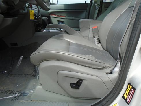 Used 2005 Jeep Grand Cherokee Limited image 14