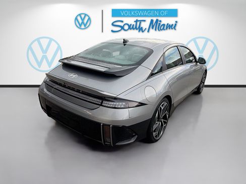 Used 2024 Hyundai Ioniq 6 SEL RWD image 7