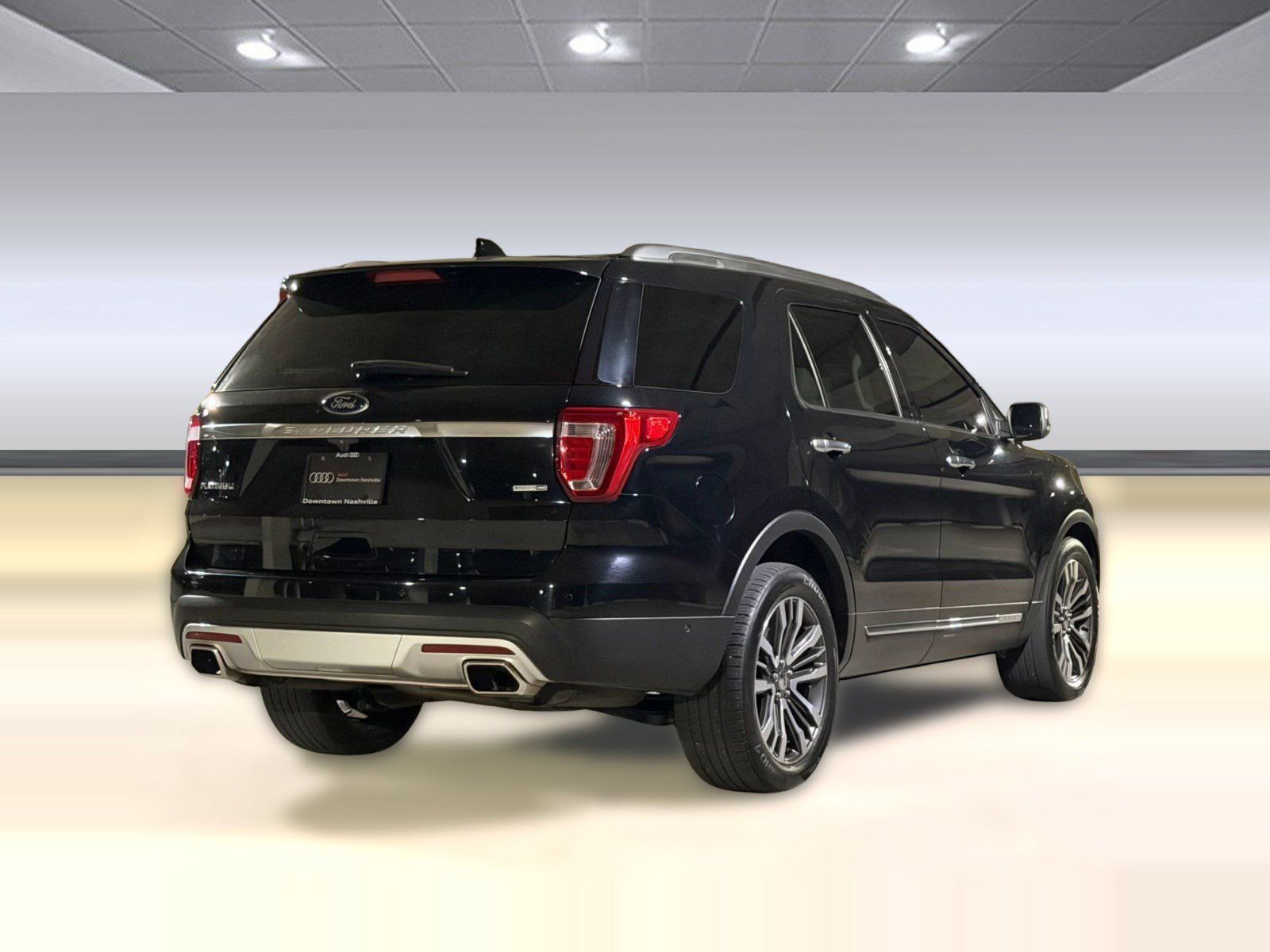 Used 2017 Ford Explorer Platinum AWD/4WD image 9