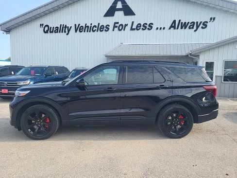Used 2024 Ford Explorer ST w/ Technology Package AWD/4WD image 22