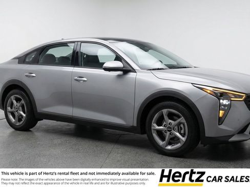 Used 2025 Kia K4 LXS image 1