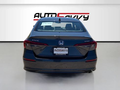 Used 2023 Honda Civic Sport image 6