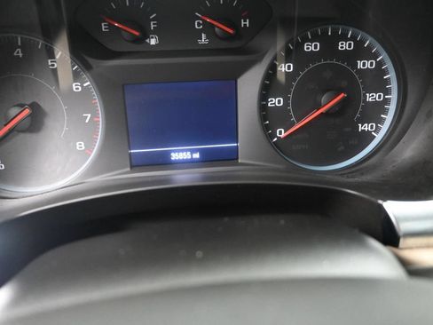 Used 2023 Chevrolet Traverse LS FWD image 12