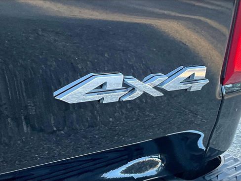 Used 2019 RAM 1500 Big Horn image 22