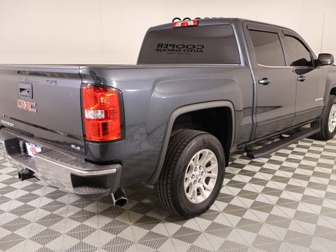 Used 2018 GMC Sierra 1500 SLE w/ SLE Value Package image 19