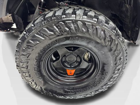 Used 2023 Toyota Tacoma TRD Pro AWD/4WD image 79