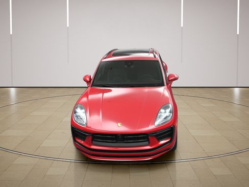 New 2026 Porsche Macan AWD/4WD image 39