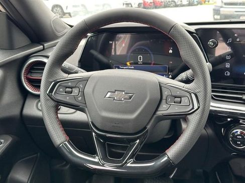 New 2026 Chevrolet Trax RS FWD image 8
