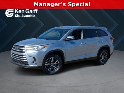 Used 2019 Toyota Highlander LE