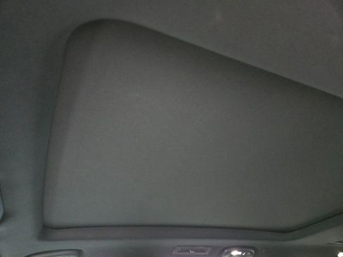 Used 2020 Cadillac XT6 Premium Luxury image 9