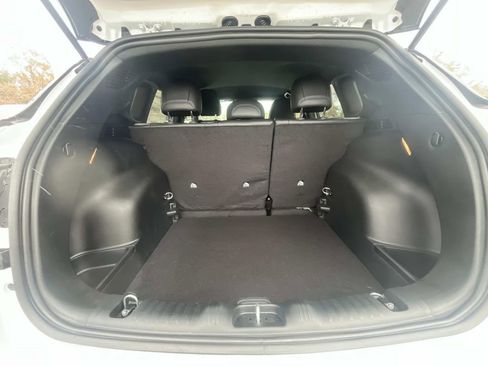 New 2026 Jeep Compass Latitude image 8