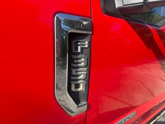 Used 2019 Ford F350 XL w/ Power Equipment Group AWD/4WD image 11