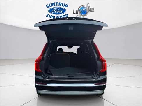 Used 2022 Volvo XC90 T6 Inscription w/ Advanced Package image 22