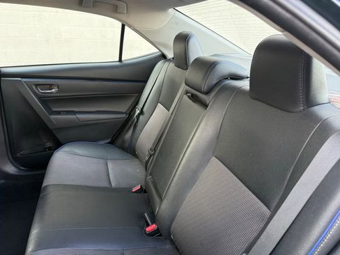 Used 2019 Toyota Corolla SE image 19