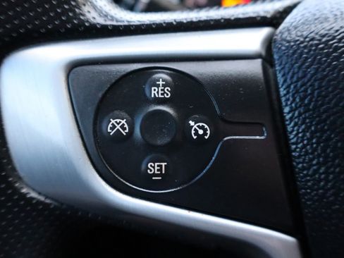 Used 2021 GMC Acadia SLE image 31