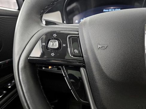 Used 2026 Lincoln Corsair Reserve FWD image 18