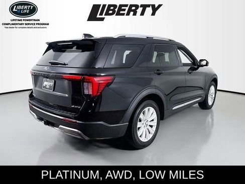 Used 2025 Ford Explorer Platinum w/ LUX Leather Package image 7