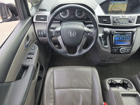 Used 2016 Honda Odyssey Touring image 26